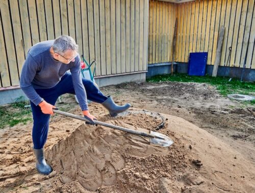 Как залить фундамент без миксера вручную — реально ли