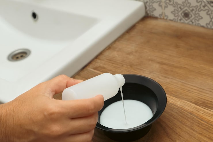 Чем отмыть парафин с одежды после свечи